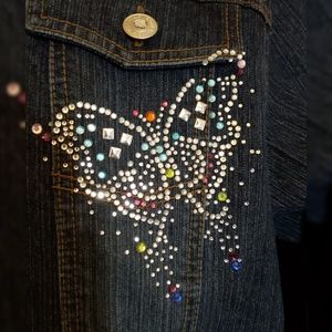 NWOT EMBELLISHED JEAN JACKET